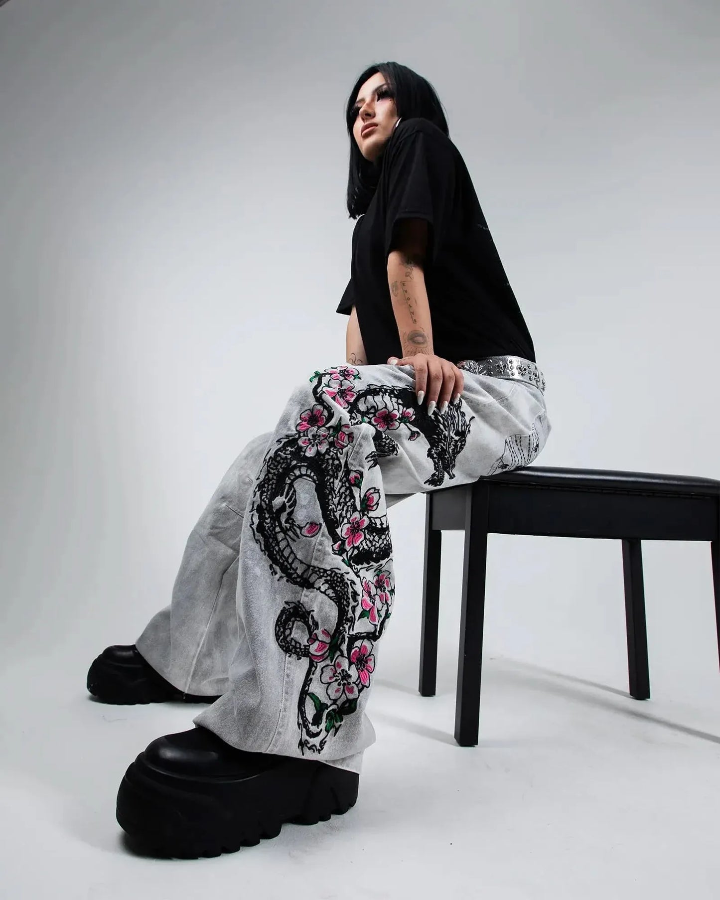 Street Samurai Dragon Jeans (white)